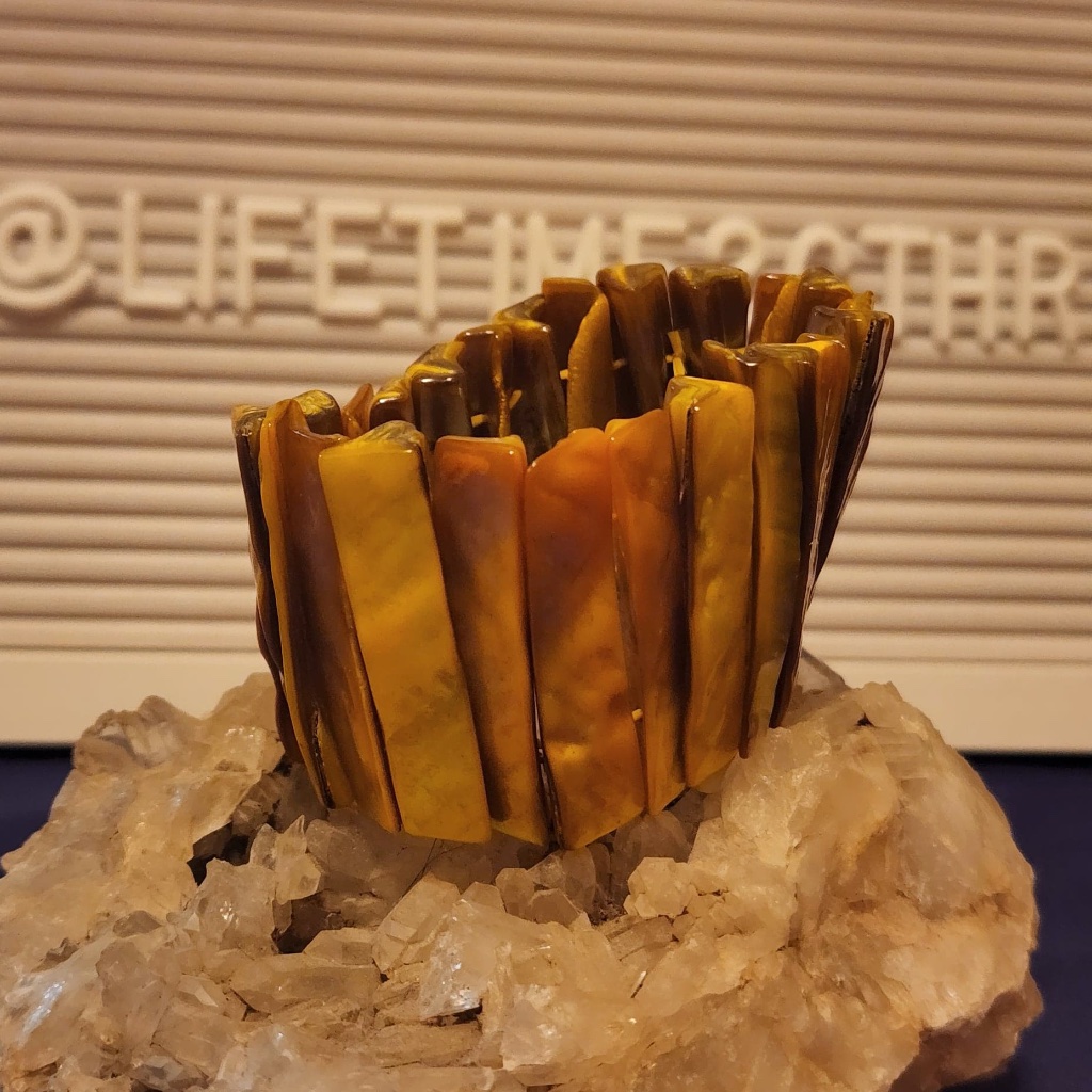 Yellow Mother Of Pearl Stretch Bracelet